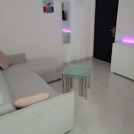 Mianna Apartment *